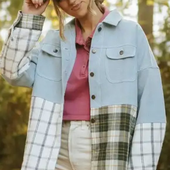 Bobbie Wren Jackets & Blazers - Bobbie Wren The Hailey Bieber Inspired Denim Oversized Shacket Size Small
